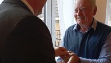 Elődjét, Rácz László korábbi polgármestert 70. születésnapján köszöntötte Kürthy György