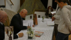 Könyvbemutató Lakszakállason