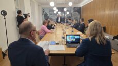 A pedagógusok mesterséges intelligenciával kapcsolatos érzéseit vizsgálva a leggyakrabban előforduló reakció a kíváncsiság volt