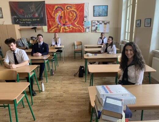 Írásbeli érettségi a Selye János Gimnáziumban