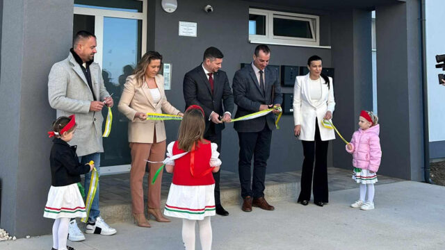 Vágfüzesi bérház